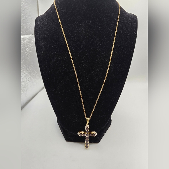 5Ct Round Cut Red Garnet Cross Pendant Gold Vermial 12 KT. G.F. Chain - Picture 2 of 5